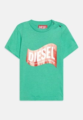 T-shirt z nadrukiem Diesel