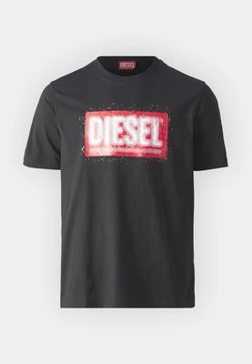 T-shirt z nadrukiem Diesel