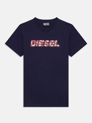 T-shirt z nadrukiem Diesel