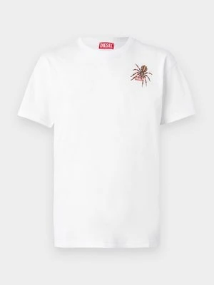 Zdjęcie produktu T-shirt z nadrukiem Diesel biały