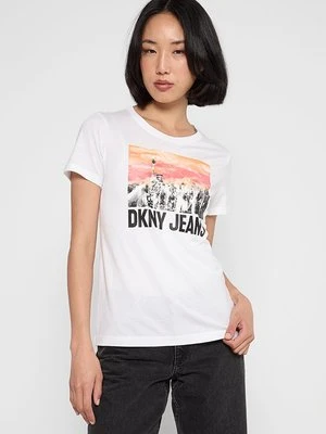 T-shirt z nadrukiem DKNY