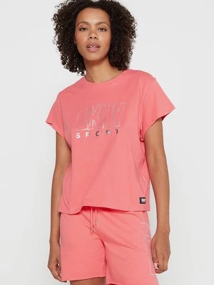 T-shirt z nadrukiem DKNY różowy