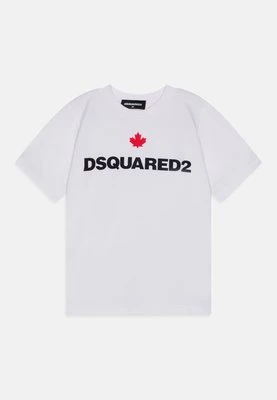 T-shirt z nadrukiem Dsquared2