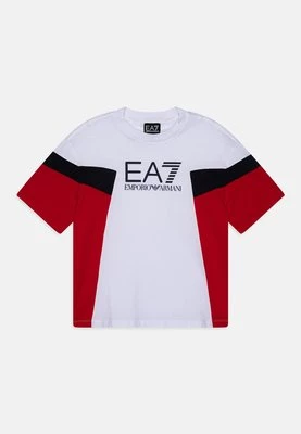 T-shirt z nadrukiem EA7 Emporio Armani