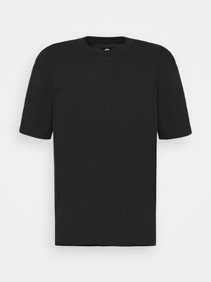 T-shirt z nadrukiem Edwin