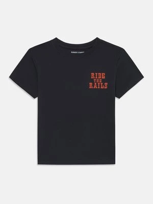 T-shirt z nadrukiem Element