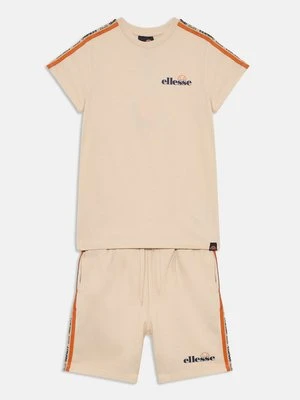 T-shirt z nadrukiem Ellesse