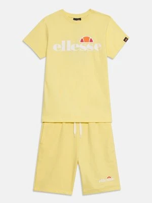 T-shirt z nadrukiem Ellesse