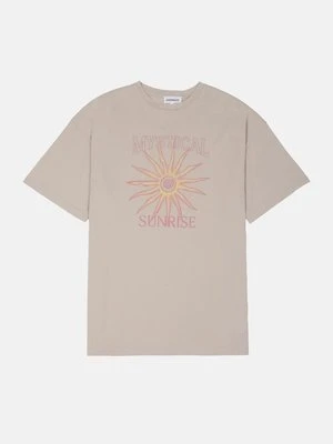 T-shirt z nadrukiem Even&Odd