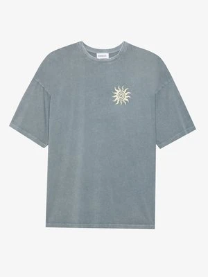 T-shirt z nadrukiem Even&Odd