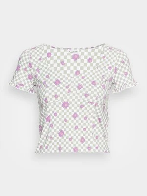 T-shirt z nadrukiem Even&Odd