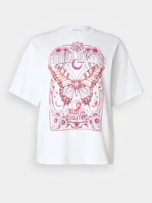 T-shirt z nadrukiem Even&Odd Curvy