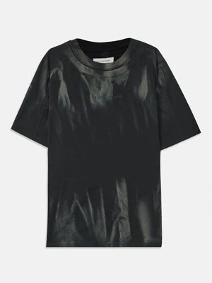 T-shirt z nadrukiem Feng Chen Wang