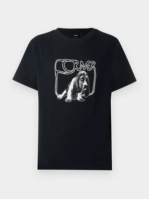 T-shirt z nadrukiem Former