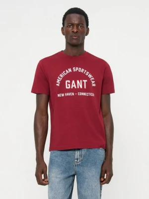 T-shirt z nadrukiem Gant czerwony