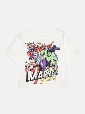 T-shirt z nadrukiem GAP