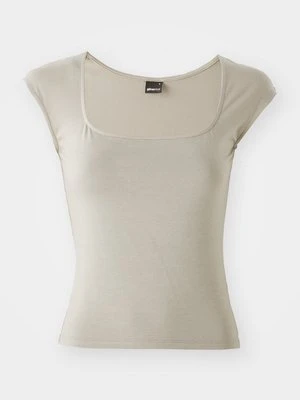 T-shirt z nadrukiem Gina Tricot