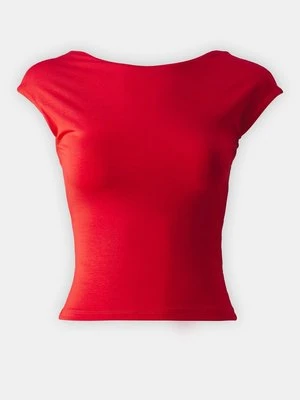 T-shirt z nadrukiem Gina Tricot czerwony