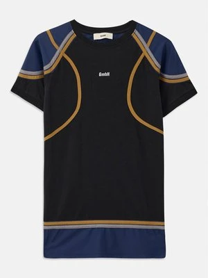 T-shirt z nadrukiem GmbH