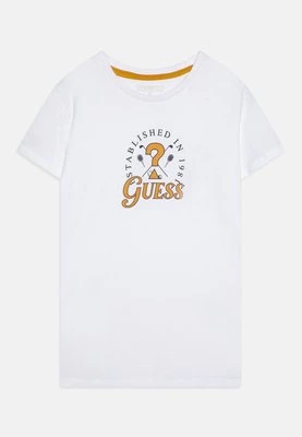 T-shirt z nadrukiem Guess