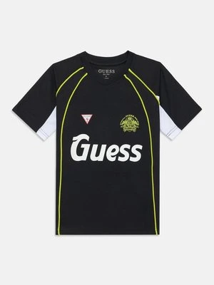 T-shirt z nadrukiem Guess