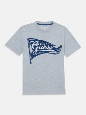 T-shirt z nadrukiem Guess