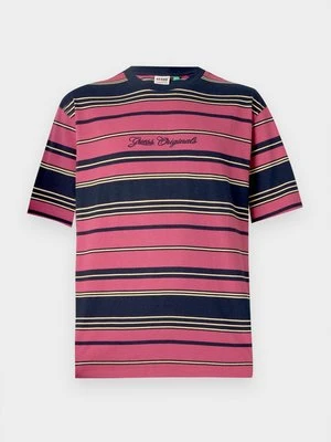 T-shirt z nadrukiem Guess Originals