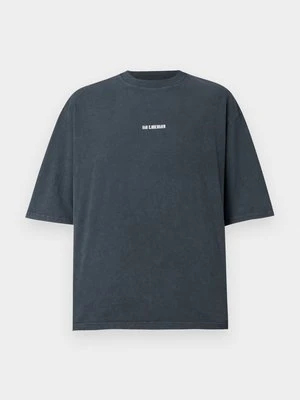 T-shirt z nadrukiem Han Kjøbenhavn