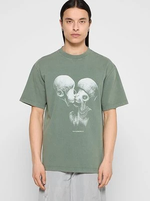 T-shirt z nadrukiem Han Kjøbenhavn