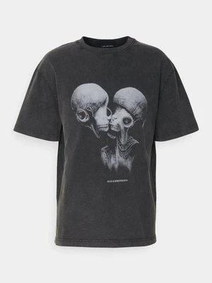 T-shirt z nadrukiem Han Kjøbenhavn