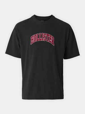T-shirt z nadrukiem Hollister Co.