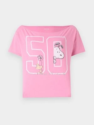 T-shirt z nadrukiem Hollister Co.