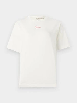 T-shirt z nadrukiem Holzweiler