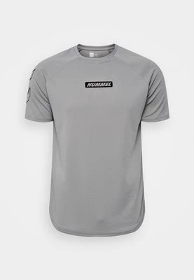 T-shirt z nadrukiem Hummel