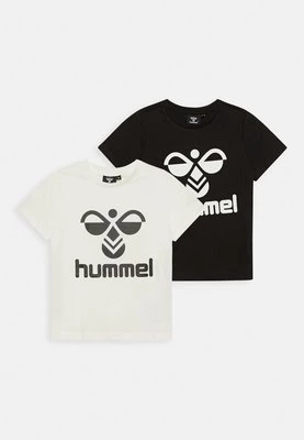 T-shirt z nadrukiem Hummel