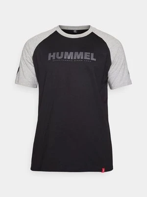 T-shirt z nadrukiem Hummel
