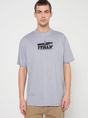 T-shirt z nadrukiem Iceberg