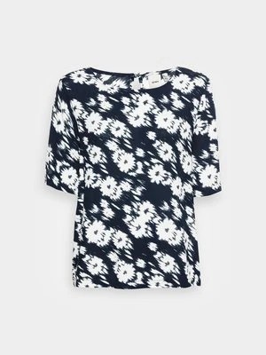 T-shirt z nadrukiem Ichi