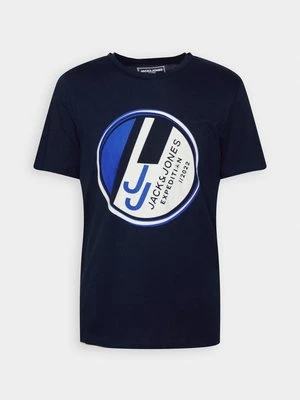 T-shirt z nadrukiem jack & jones