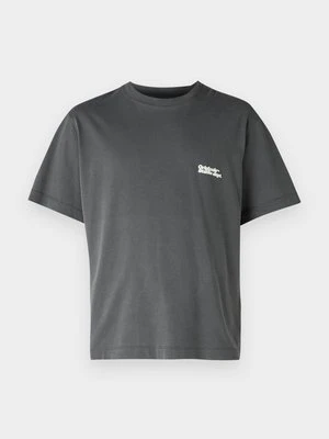 T-shirt z nadrukiem jack & jones