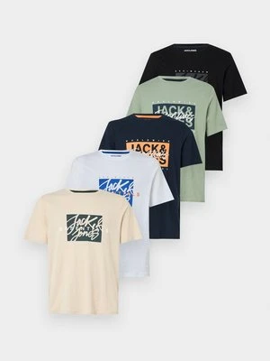 T-shirt z nadrukiem jack & jones