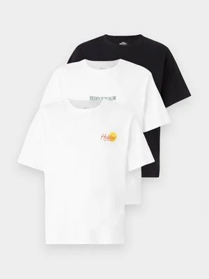 T-shirt z nadrukiem jack & jones
