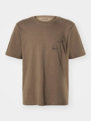T-shirt z nadrukiem jack & jones