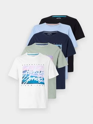 T-shirt z nadrukiem jack & jones