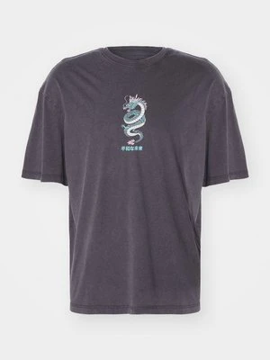 T-shirt z nadrukiem jack & jones