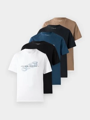 T-shirt z nadrukiem jack & jones