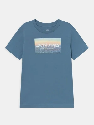 T-shirt z nadrukiem Jack & Jones Kids niebieski