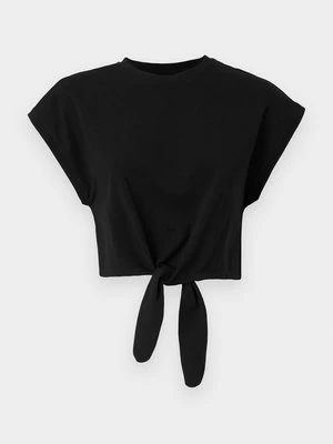 T-shirt z nadrukiem JDY