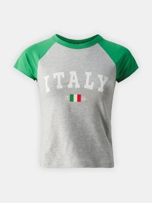 T-shirt z nadrukiem JJXX