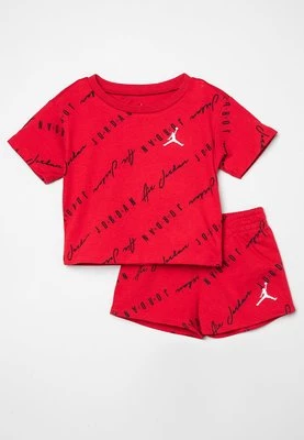 T-shirt z nadrukiem Jordan